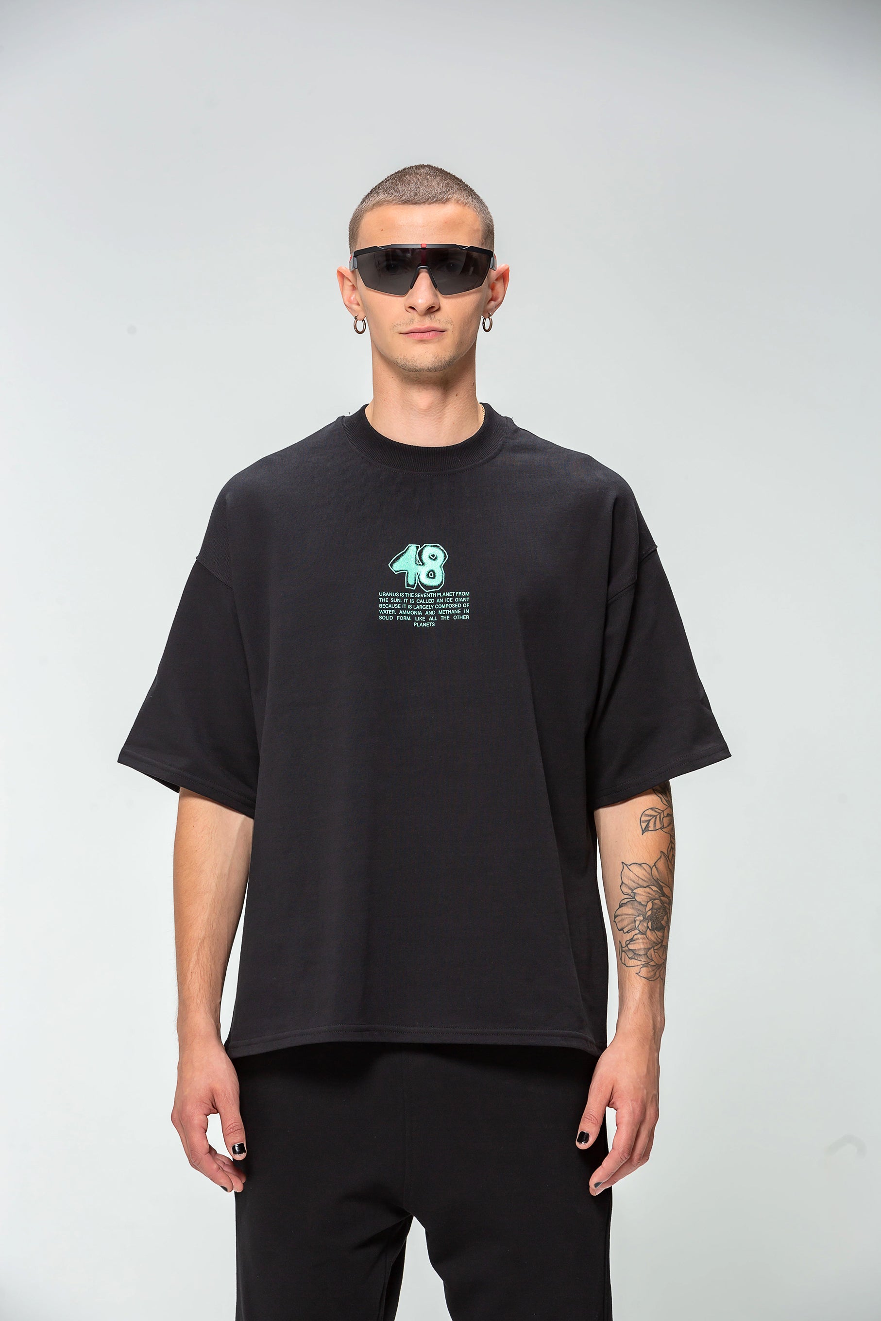 T-shirt Noir This World