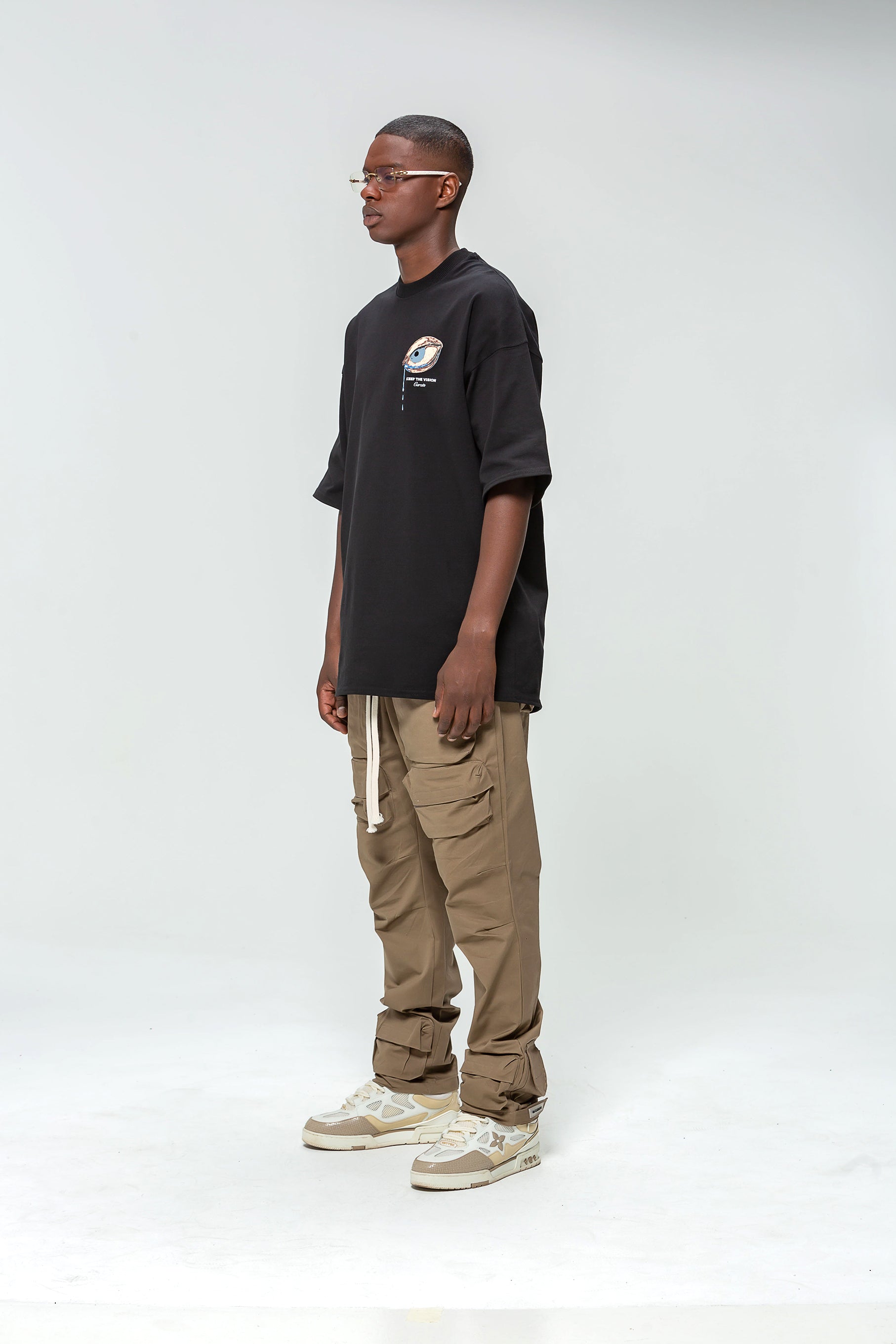 Black Keep Your Eyes Oversized T-shirt