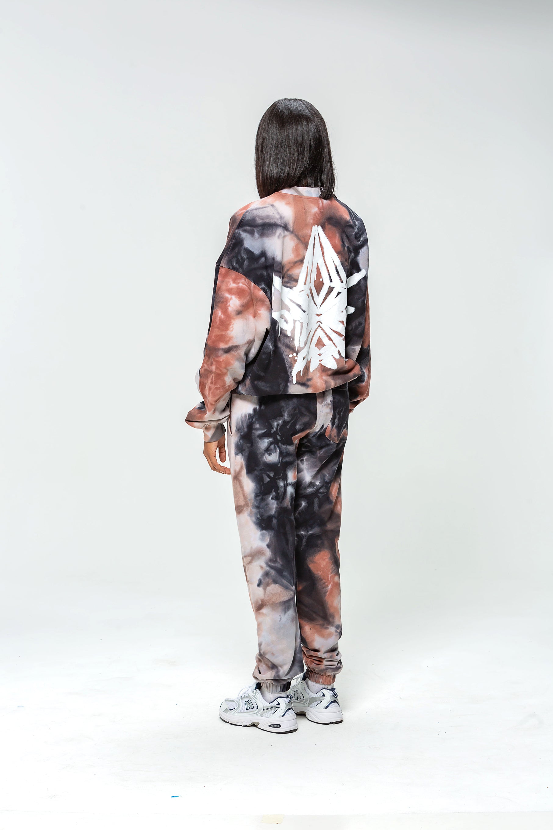 Diamond Logo Tie And Dye Collar Sweatshirt 
