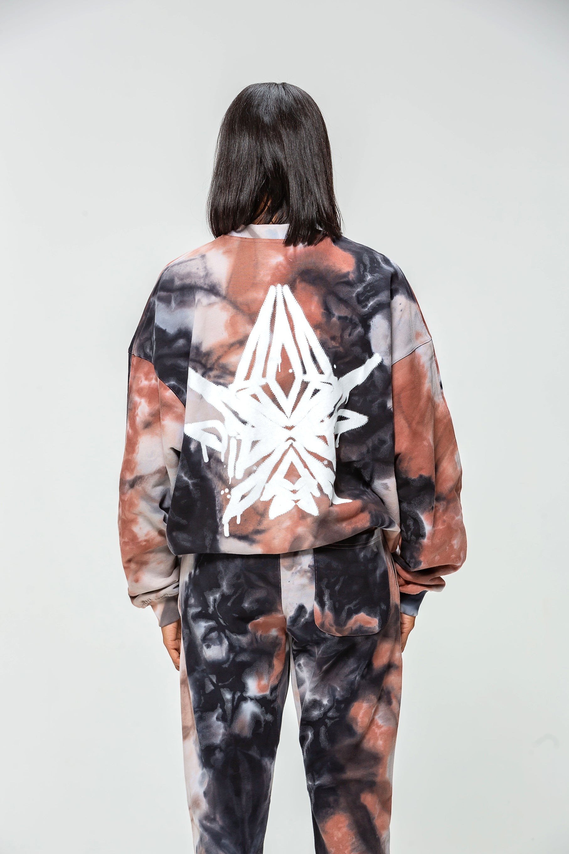 Diamond Logo Tie And Dye Collar Sweatshirt 