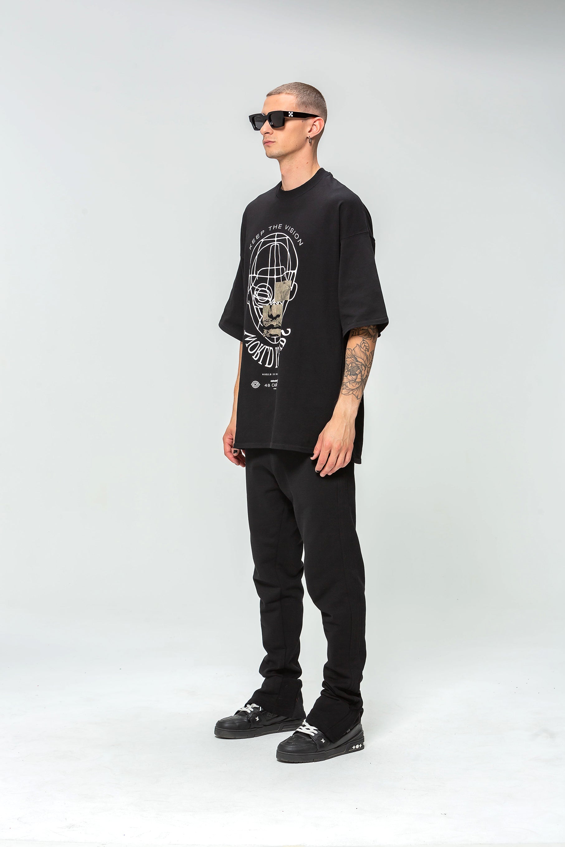 48 Carat Keep the Vision Black Oversized T-Shirt