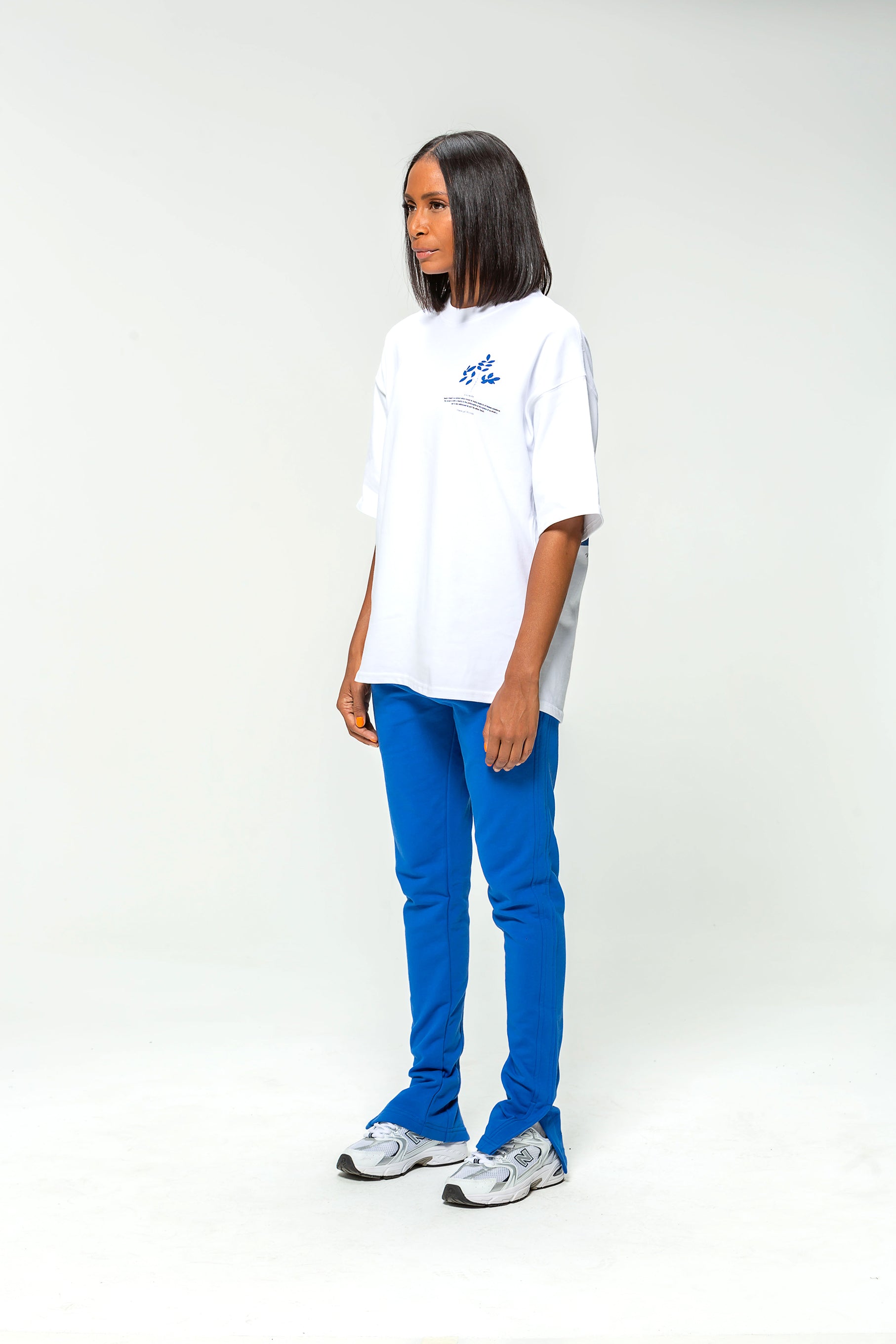 48 Carats Black Blue Flower Oversize T-shirt
