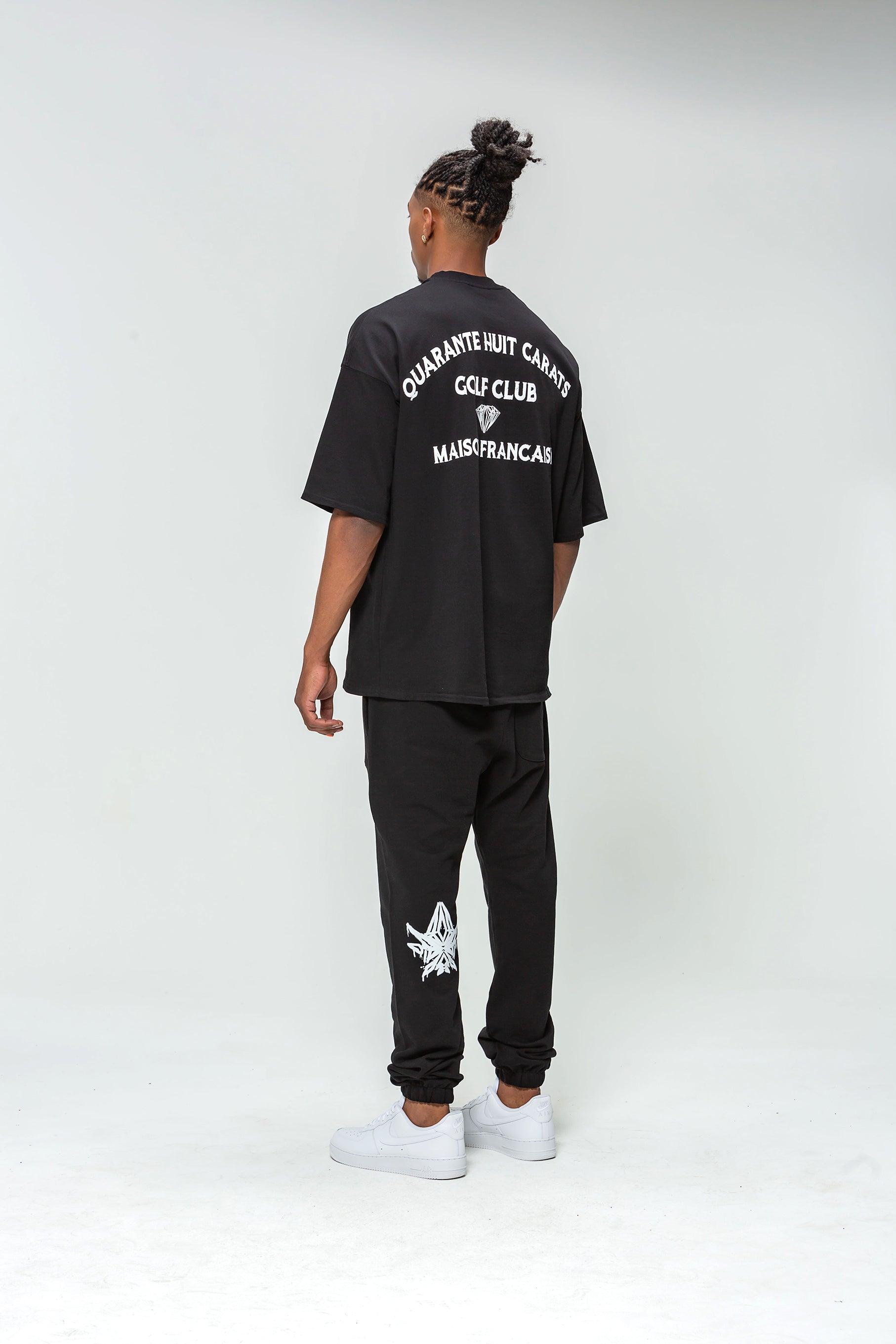 48 Carat Black Oversize T-shirt - Golf Club Elegance Printed