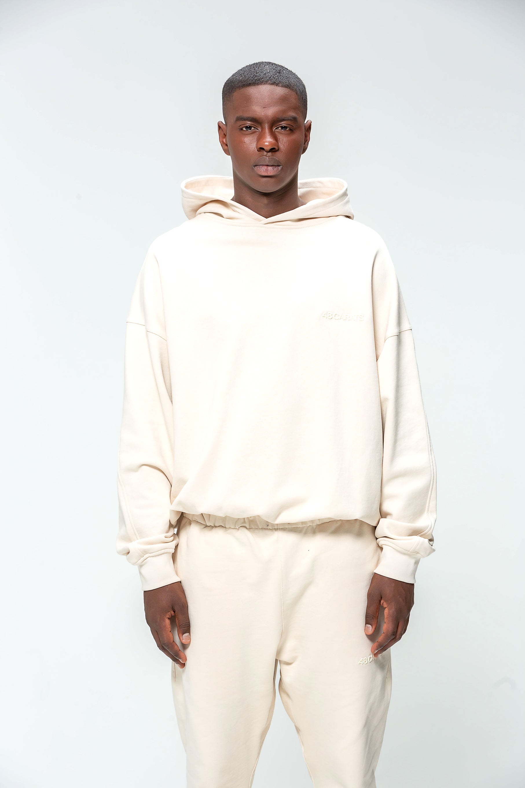 Sweat Capuche Beige Logo Brodé