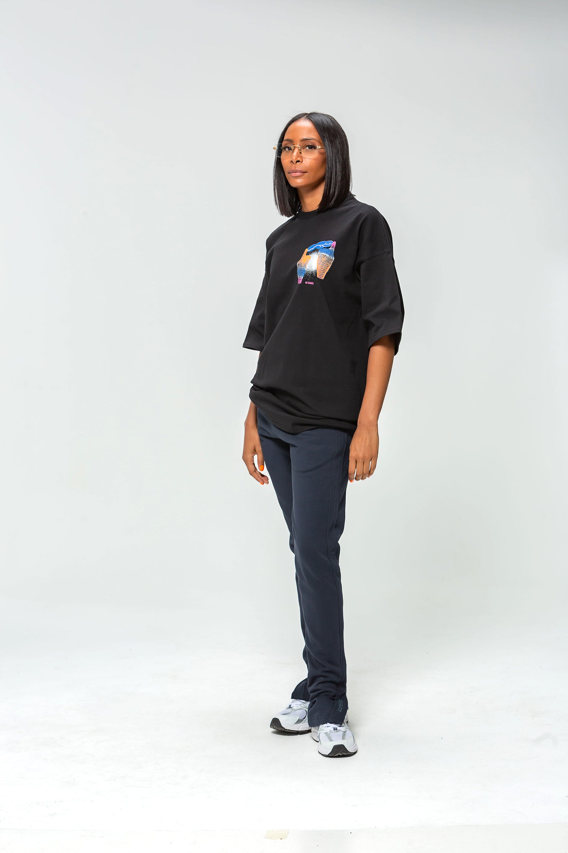 Black Oversize World control T-shirt